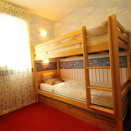 Appartement Bagnères-de-luchon, 3 Pièces, 7 Personnes - Fr-1-313-171